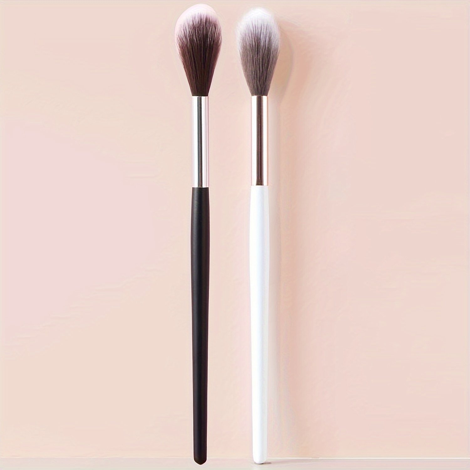 Exclusive Tapered Highlighter Brush soft bristles